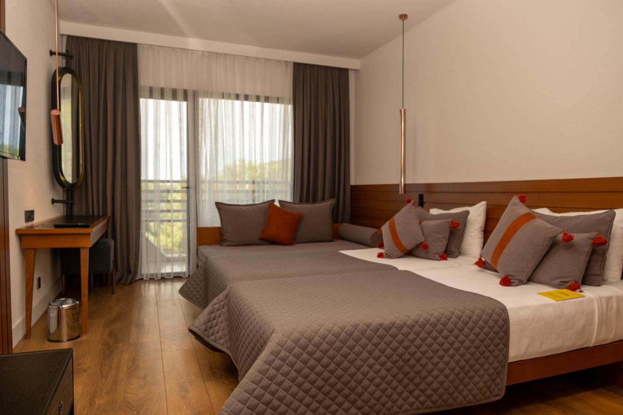 Tui Magic Life Sarigerme Hotel Kültér fotó